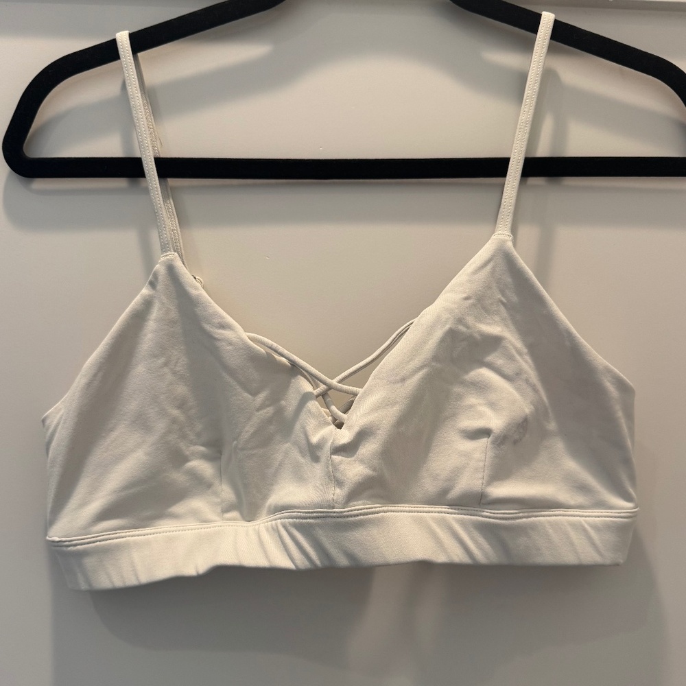 Alo yoga white sports bra